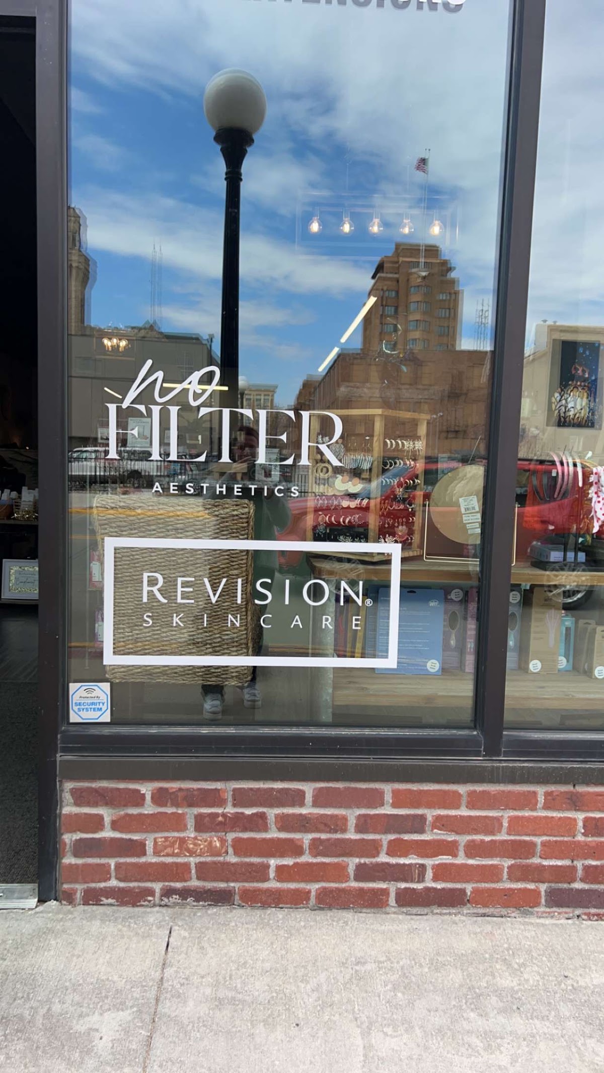 Inside No Filter Aesthetics in Sioux City, photo 1
