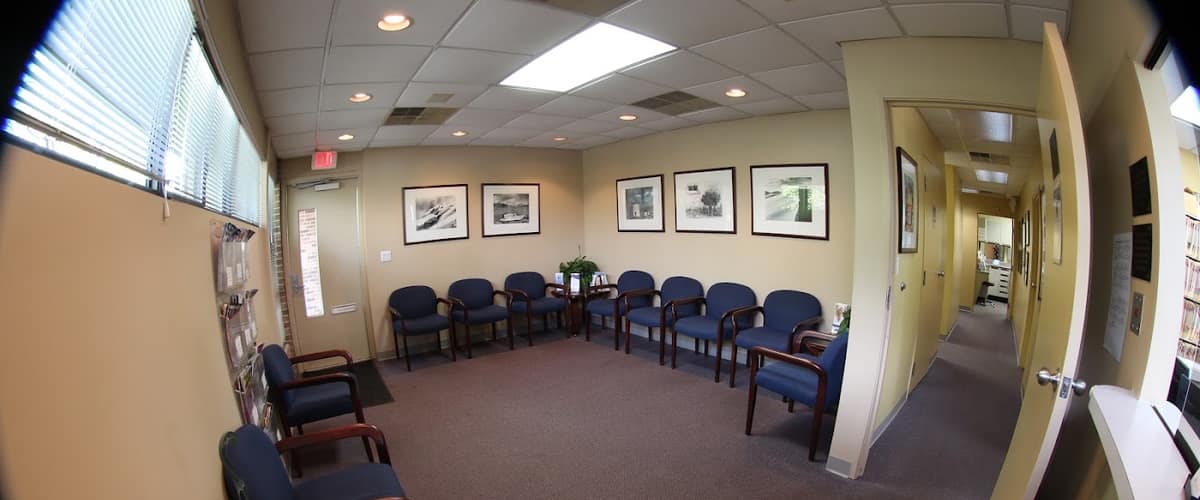 Advanced Dermatology and Cosmetic Surgery in Detroit, Michigan