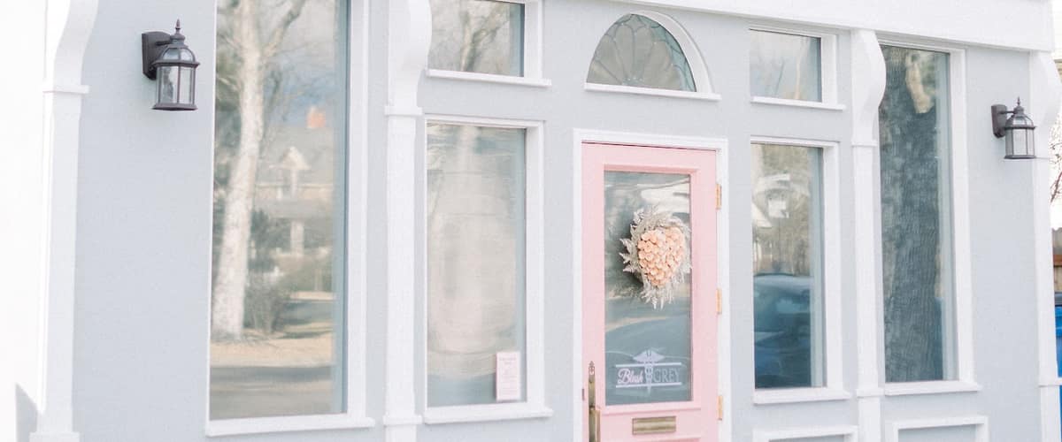Blush and Grey in Colorado Springs, Colorado
