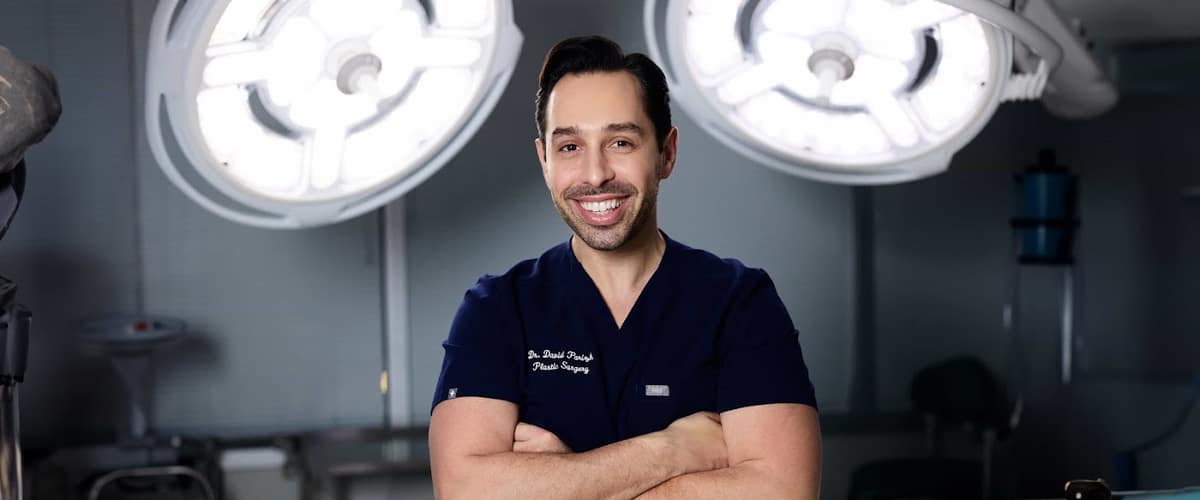 David Parizh, DO, FACS in Garden City, New York