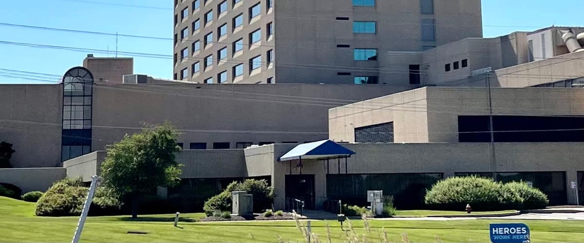 Deluxe Dermatology - Christian Hospital in St. Louis, Missouri