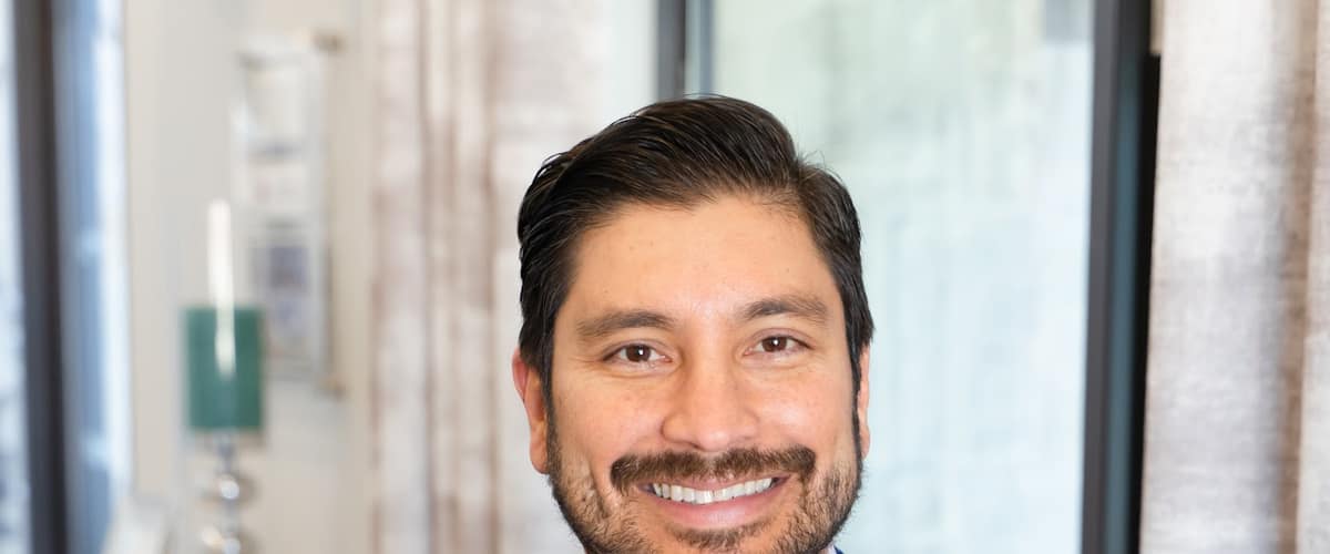 Dr. Dallas Robert Najera- Najera Plastic Surgery in Frisco, Texas