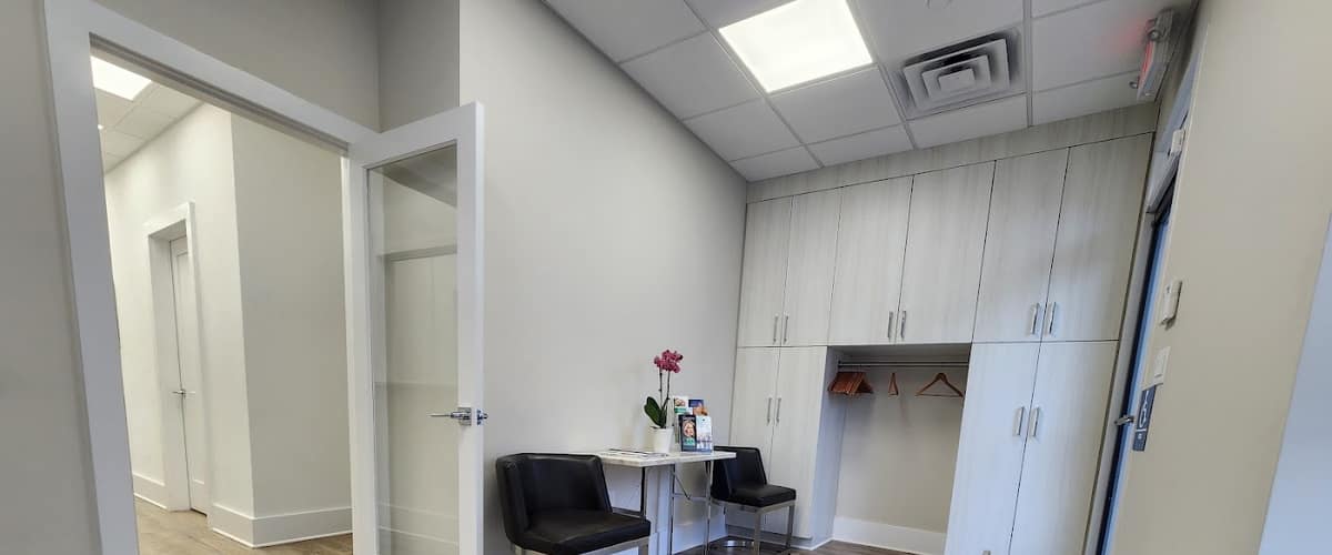 Dr. Harvey J. Bluestein, MD in Bridgeport, Connecticut