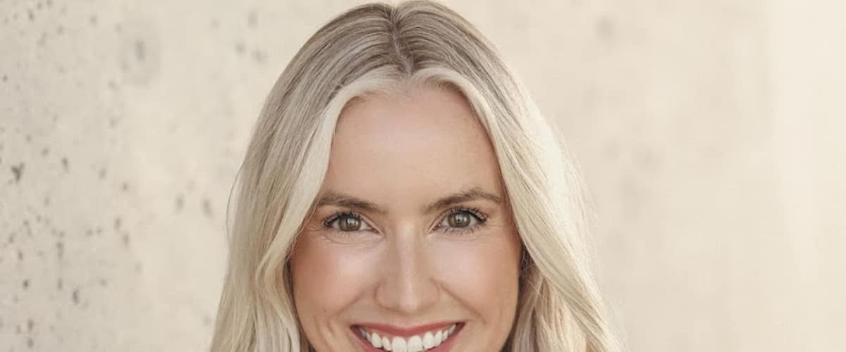 Dr. Janine Roller at Pacific Plastic Surgery Group in Vancouver, British Columbia