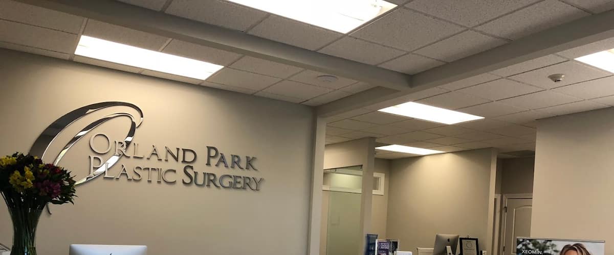 Evan T. Manolis M.D. in Orland Park, Illinois