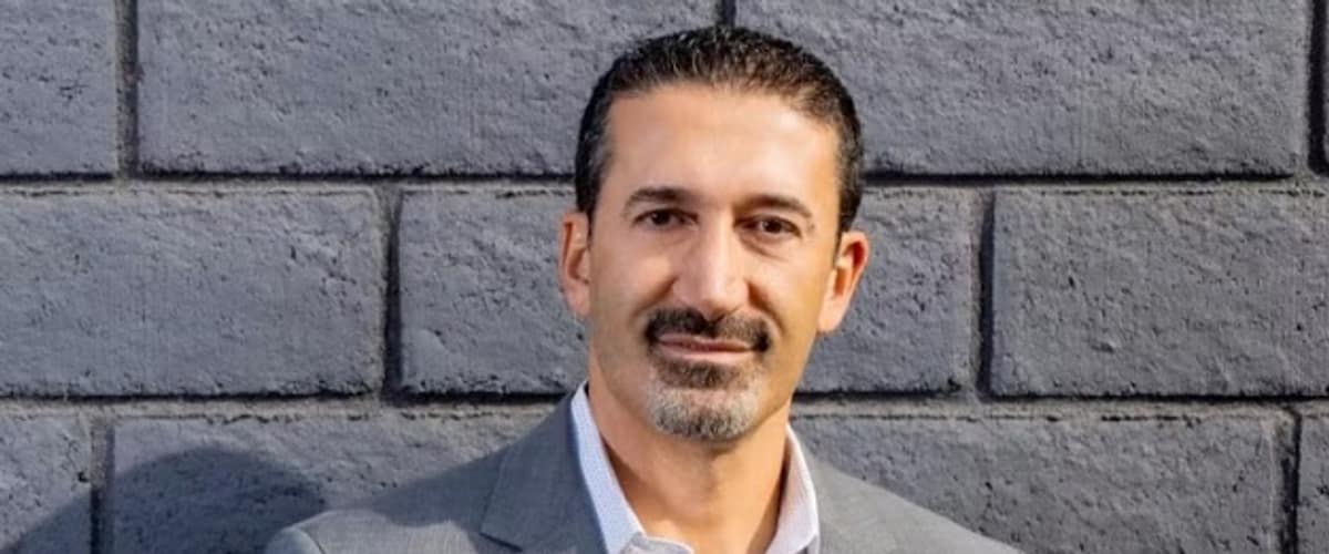 Farbod Esmailian, MD FACS in Long Beach, California