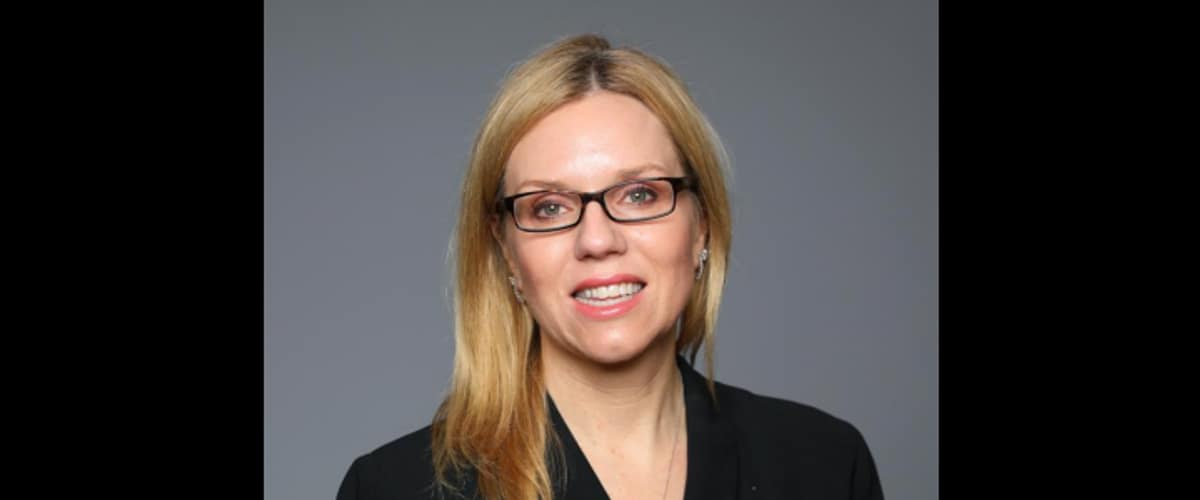 Kelle L Berggren, MD, FAAD in Naperville, Illinois