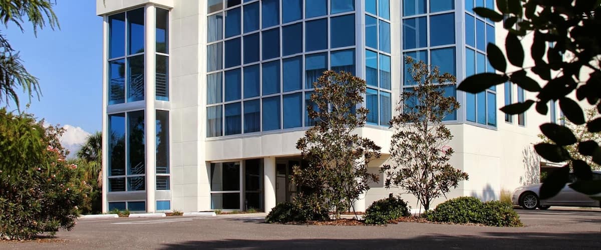Laufer Institute of Plastic Surgery in Clearwater, Florida