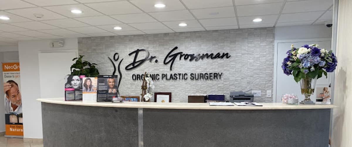 Leonard Grossman MD Plastic Surgeon in Brooklyn, New York