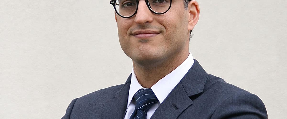 Lunata Eyelid and Cosmetic Surgery - Dr. Kasra Eliasieh, MD in Berkeley, California