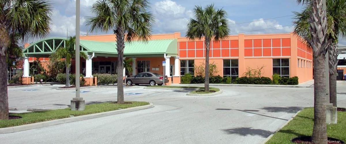 Manatee Surgical Center in Bradenton, Florida