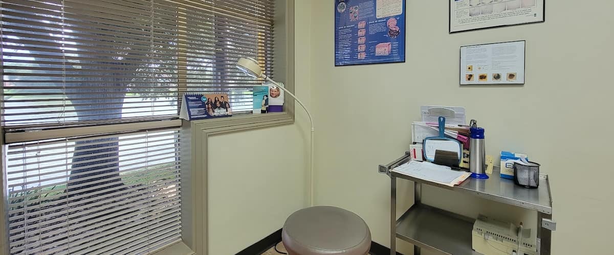 Mc Menemy Scott MD in Sugar Land, Texas