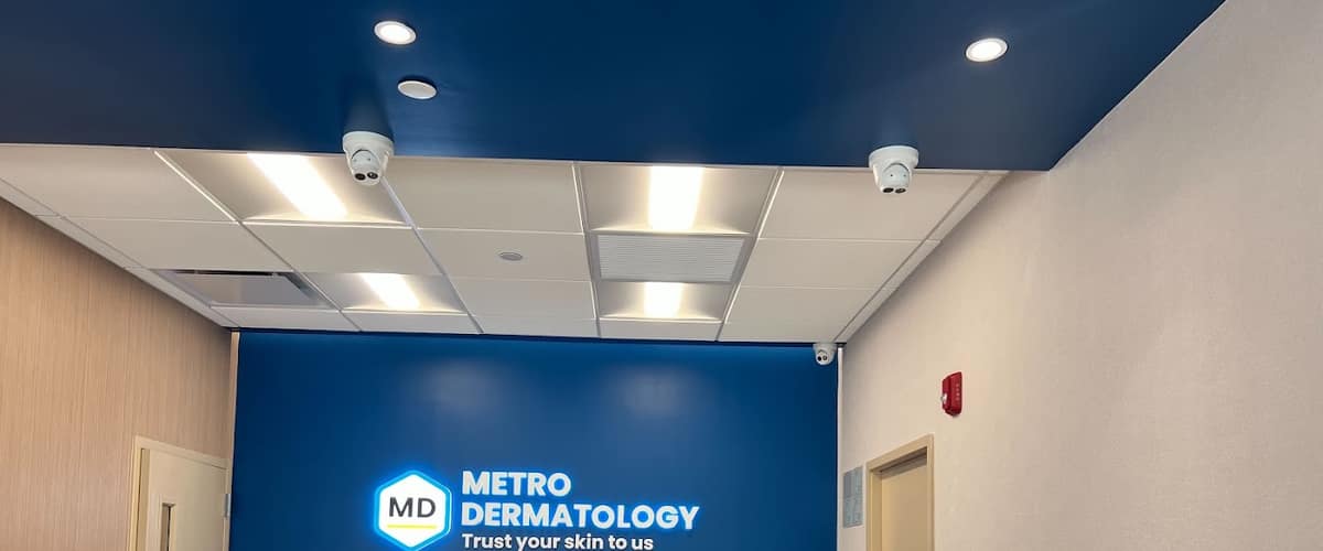 Metro Dermatology - Glen Oaks in Garden City, New York
