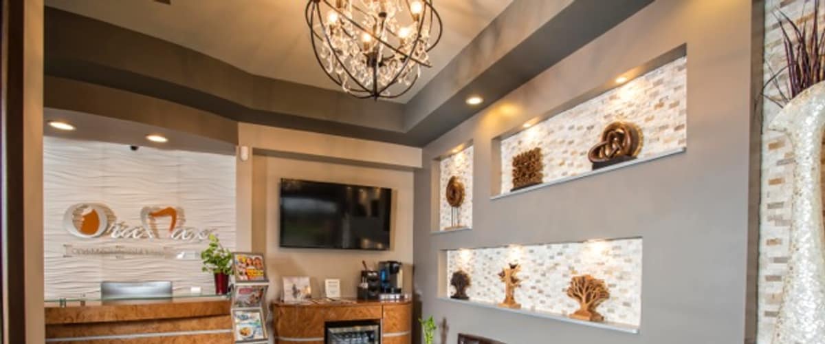OraMax Oral-Maxillofacial & Implant Specialists in Schaumburg, Illinois