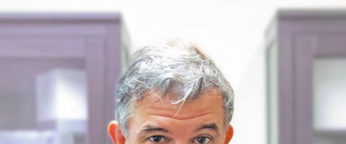 Peter K. Davis, MD in Palo Alto, California