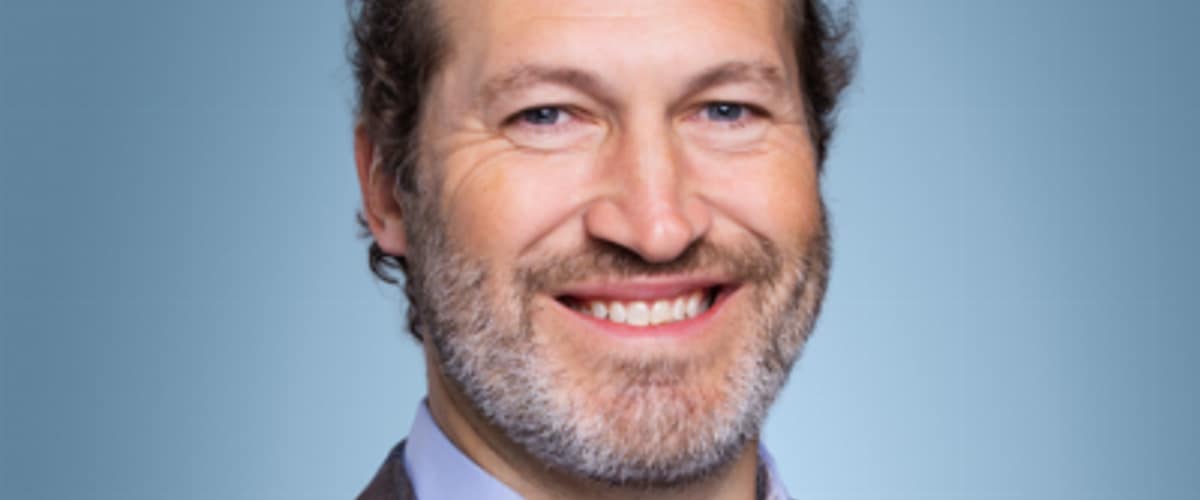 Robert Garza, MD in Nashville, Tennessee