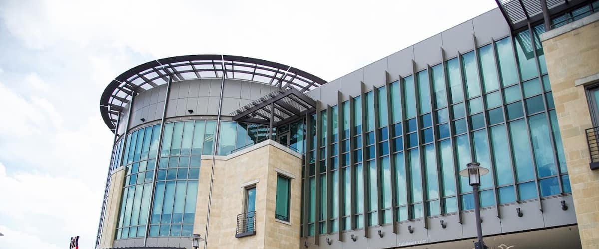 Robert Schwartz Plastic Surgery in Dallas, Texas