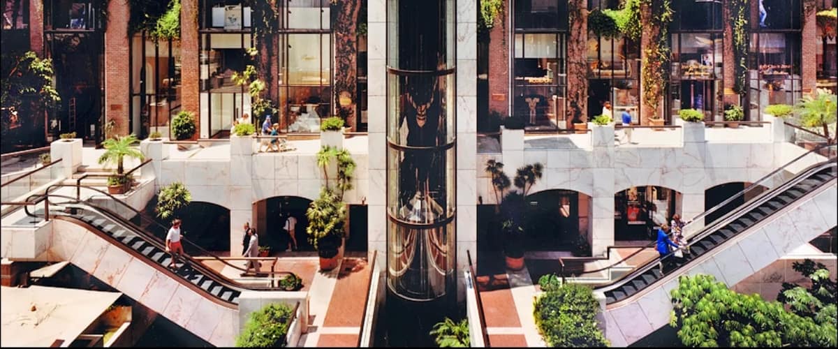 Scar Healing Institute in Beverly Hills, California