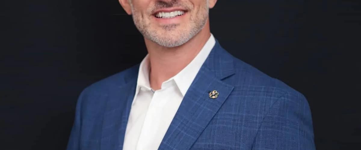 Top Plastic Surgeon San Diego: Dr. Daniel Brown in La Jolla, California