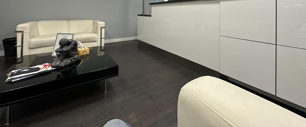 Woodbridge Plastic Surgery and Skin Clinic in Vaughan, Ontario