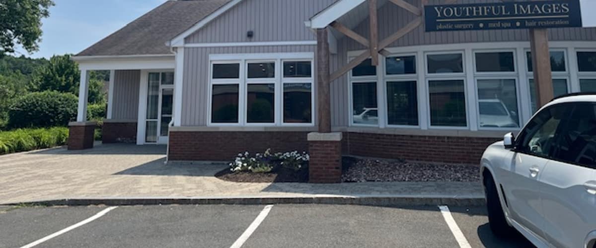 Youthful Images Plastic Surgery Medspa Hair Restoration in West Hartford, Connecticut